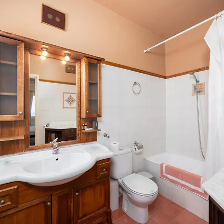 Penelope Sea View Аргостолион